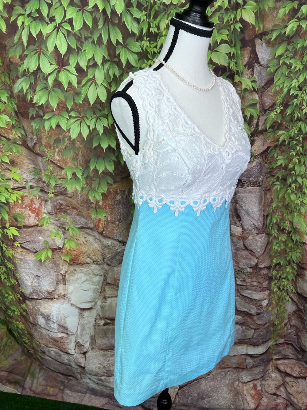 LILLY PULITZER Lace Topped Turquoise and White Sleeveless Tank Mini Dress, 0 - Picture 8 of 11